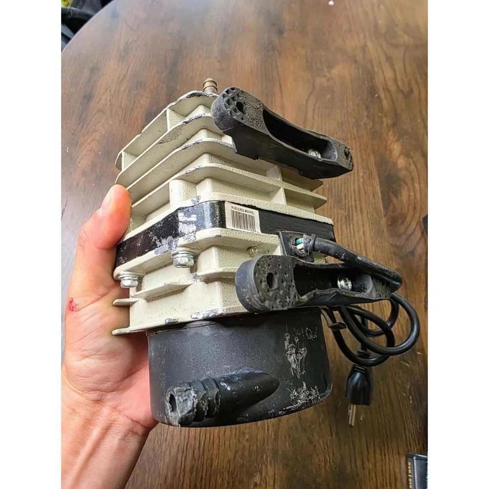 Hydrofarm ActiveAqua AAPA70L Air Pump 60W 70L/Min With Cord